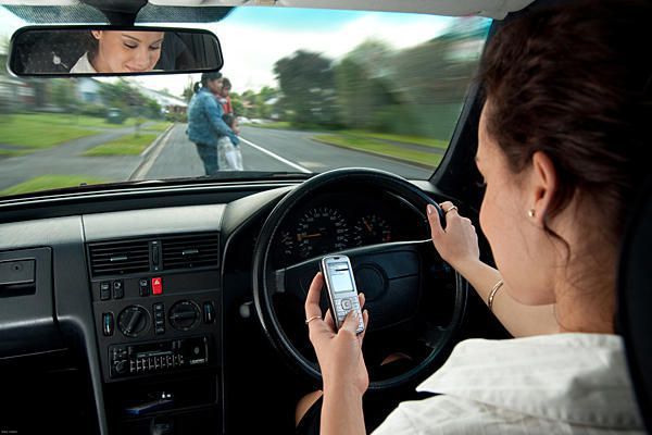 VA distracted driving accident injury lawyer